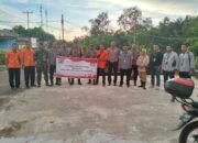 Polisi Kawal Pendistribusian Surat Suara, Bilik Suara dan Perlengkapan TPS di Tiga Kecamatan Perairan Kubu Raya